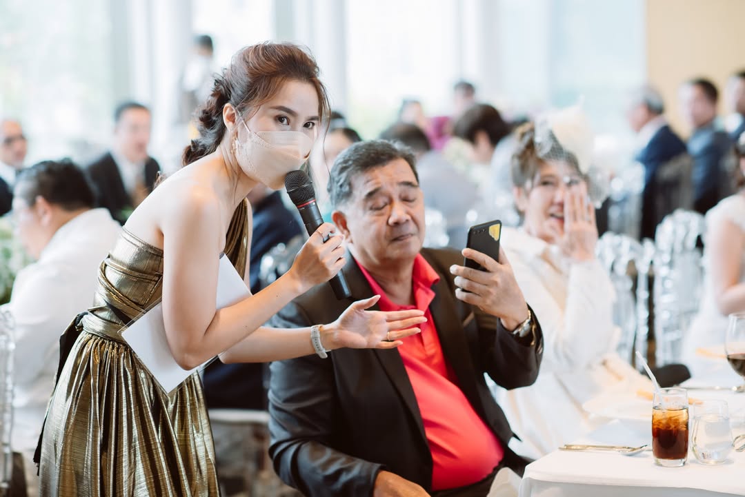 คุณแนนและคุณโทมัส