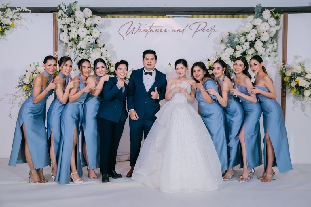 คุณมิ้นท์และคุณพีท