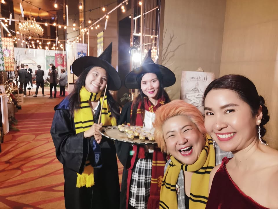 คืนนี้ธีมแฮร์รี่ พอตเตอร์ ค่ะ🦉