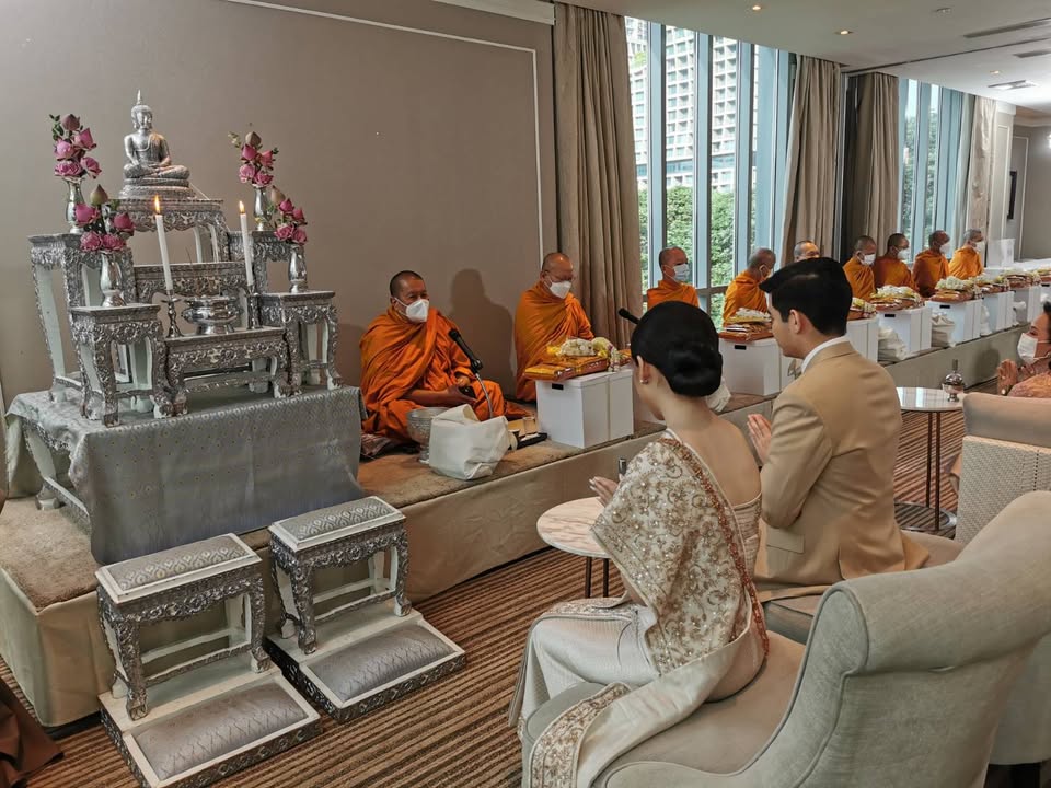 คุณฝ้ายและคุณตฤณ