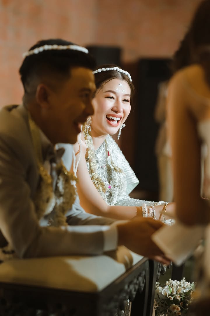 คุณแก้วและคุณตุ๊