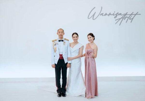 คุณกวางและคุณม้อย