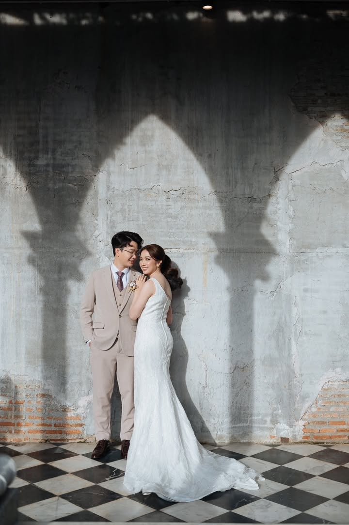 คุณเมย์และคุณแบงค์