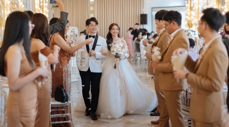 คุณเมย์และคุณแบงค์
