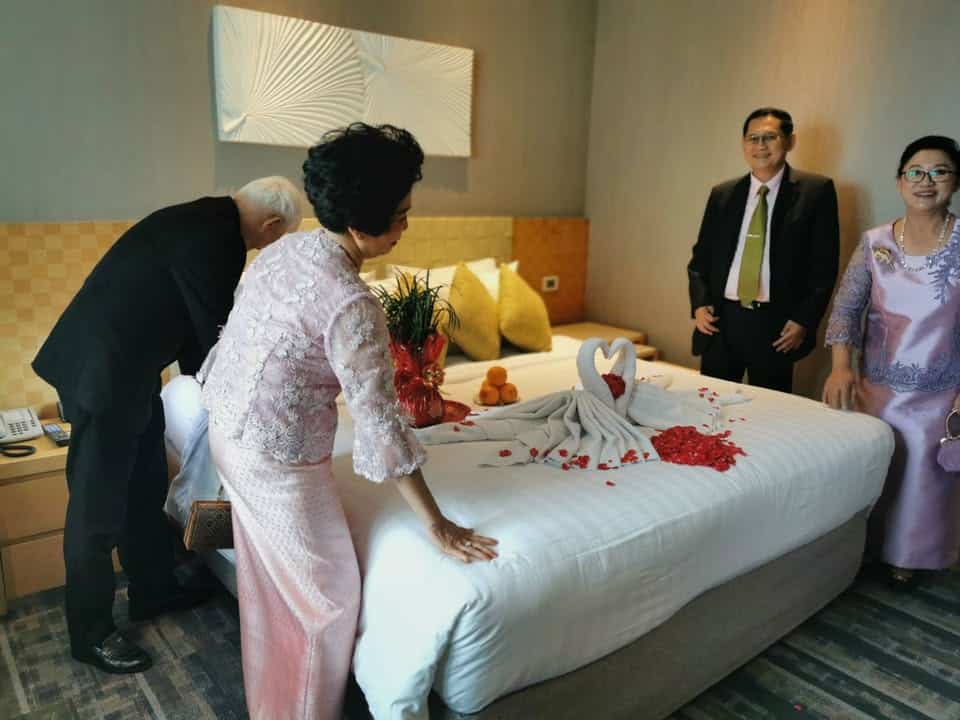 คุณกานต์และคุณม่าน