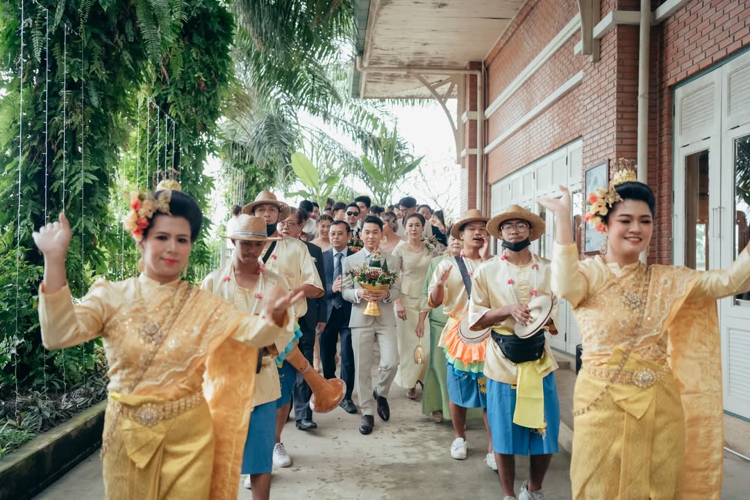 คุณปฐและคุณท๊อป