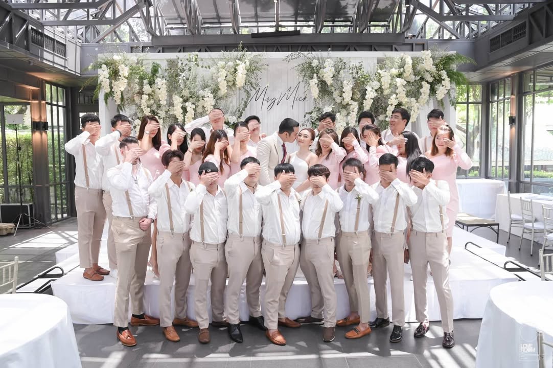 คุณเมย์และคุณมิค