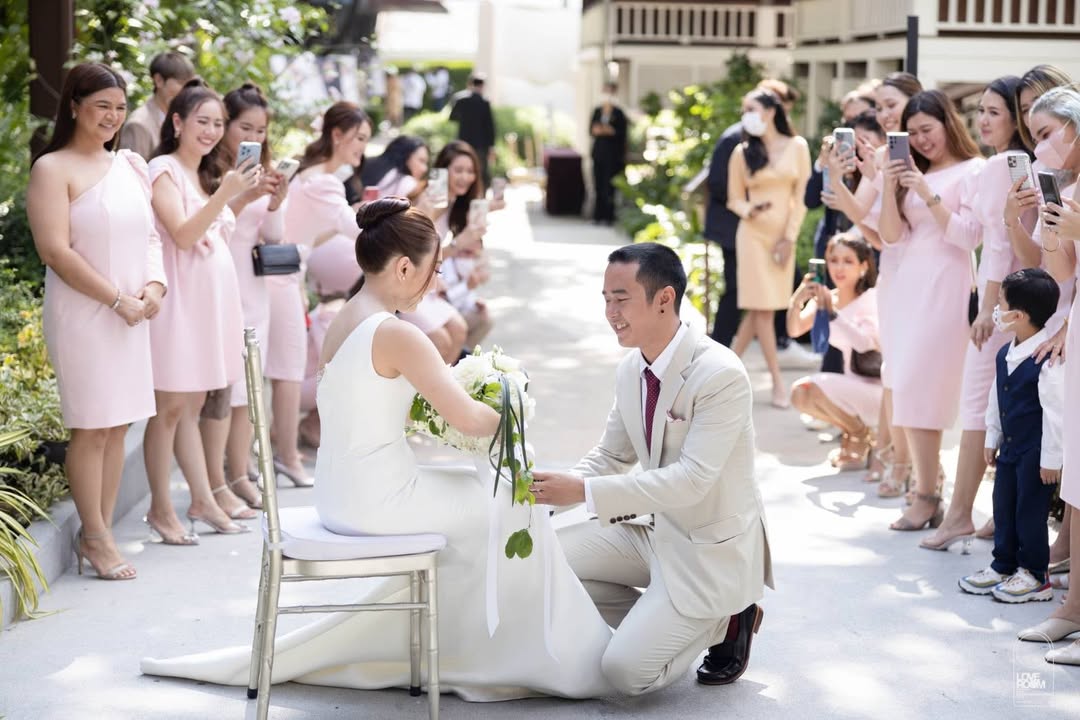 คุณเมย์และคุณมิค