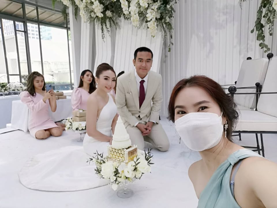 คุณเมย์และคุณมิค