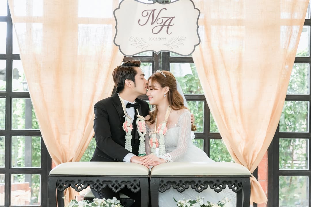 คุณนุ่นและคุณอ๊อฟ