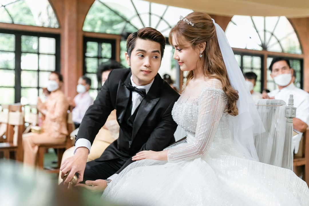 คุณนุ่นและคุณอ๊อฟ