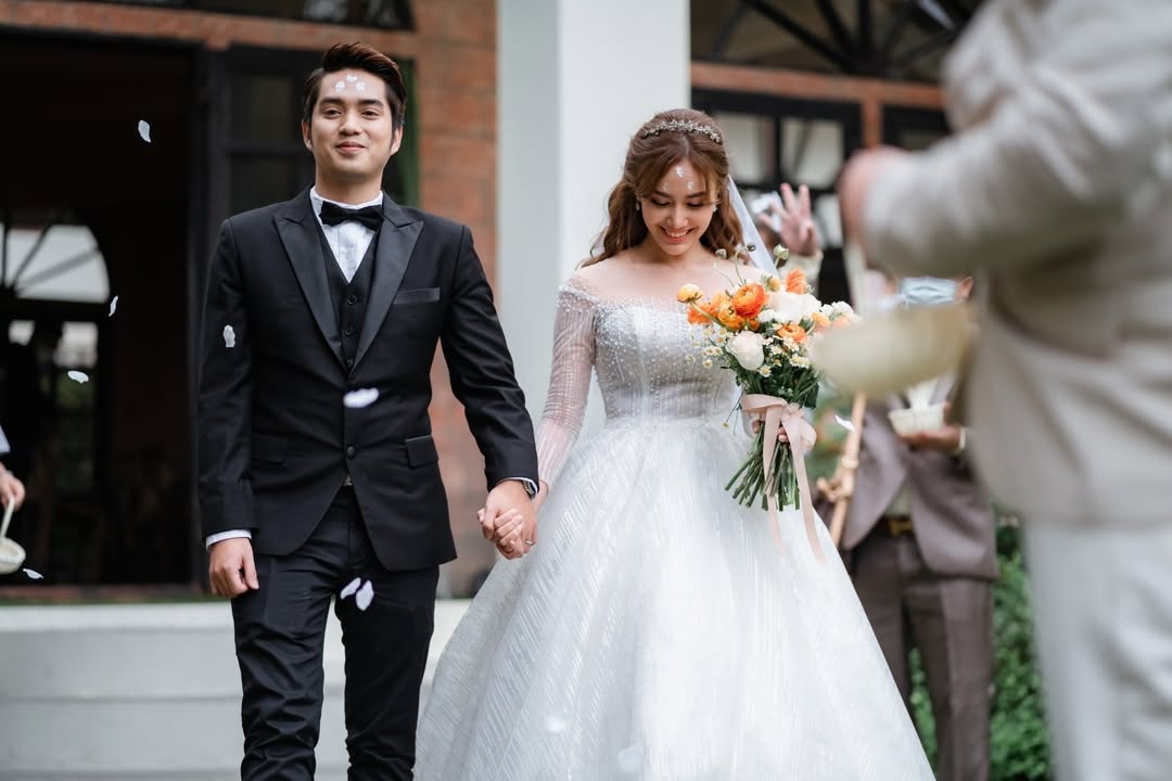 คุณนุ่นและคุณอ๊อฟ
