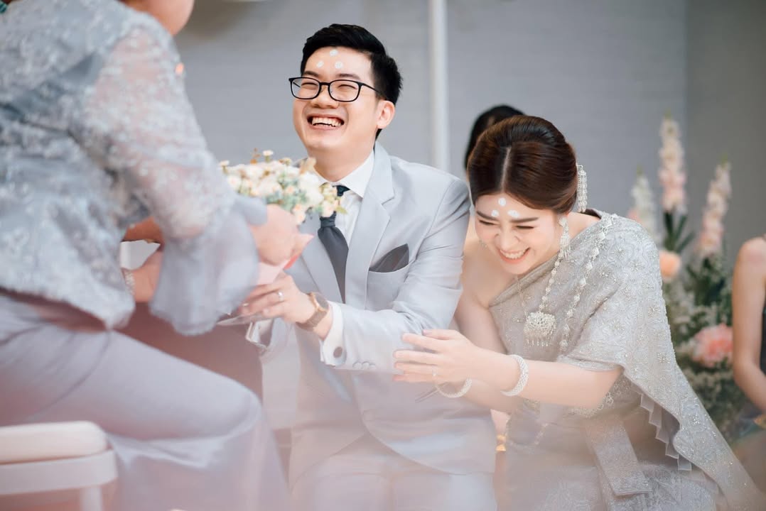 คุณหนึ่งและคุณปลั๊ก