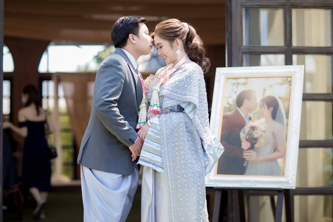 คุณกู๊ดและคุณหนุ่ม