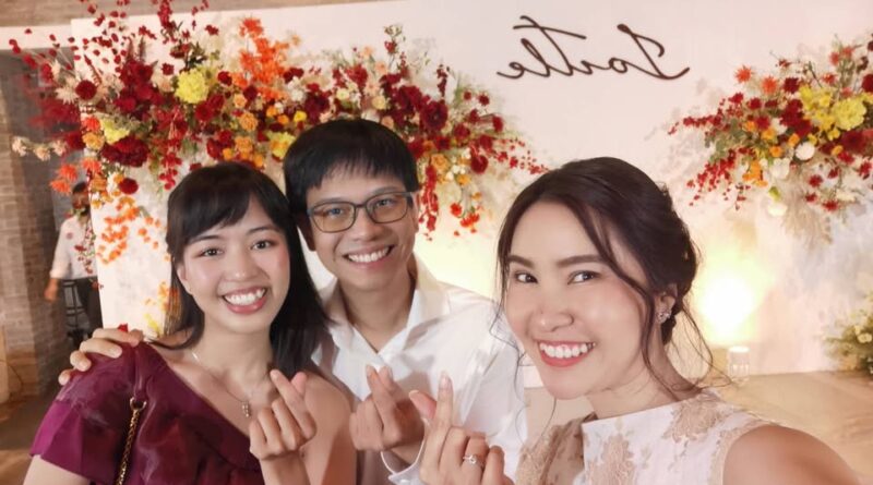คุณจูนและคุณเติ้ล