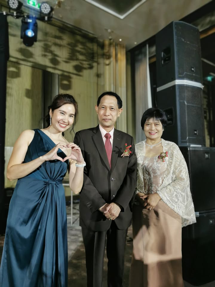 คุณปาและคุณป้อ
